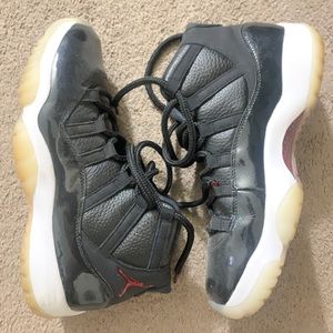 Jordan 11 "72-10"